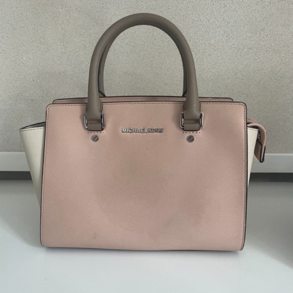 Michael Kors Selma (Medium)